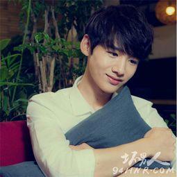 最新八卦爆料白敬亭,神秘女友身份引网友热议 第3张 最新八卦爆料白敬亭,神秘女友身份引网友热议 第3张