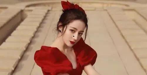 迪丽热巴任嘉伦爆料视频,幕后故事大揭秘  第3张